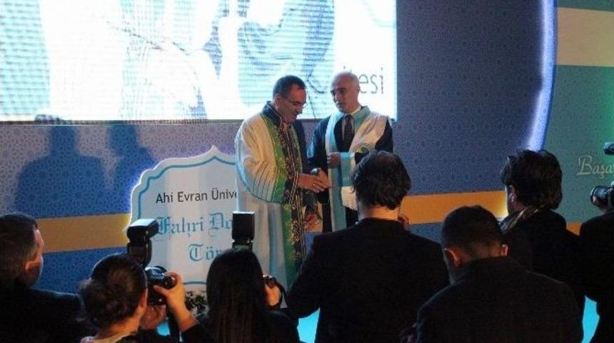 M&uuml;siad Genel Başkanına Ahi Evran &Uuml;niversitesinde Fahri Doktora &Uuml;nvanı Verildi