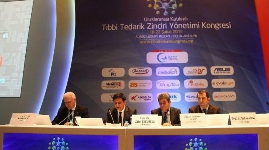 Prof. Dr. Ko&ccedil;ak, Uluslararası Katılımlı Tıbbi Tedarik Zinciri Y&ouml;netim Kongresine Katıldı