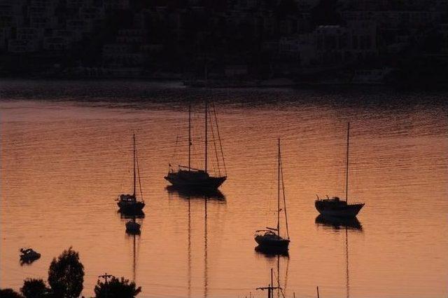 Bodrum’da Yağmur Sonrası Gün Batımı Keyfi