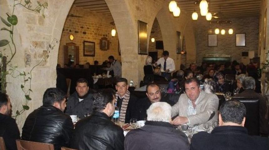 Milletvekili Aday Adayı Y&uuml;n, Partilileri İle Bir Araya Geldi