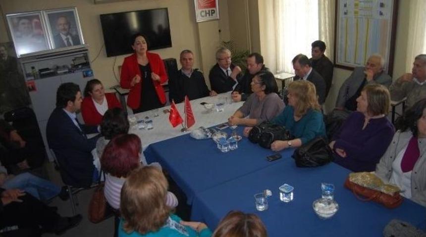 Candan Y&uuml;ceer: "yerel Hizmetlerdeki Başarı Bizi İktidara Taşıyacaktır"