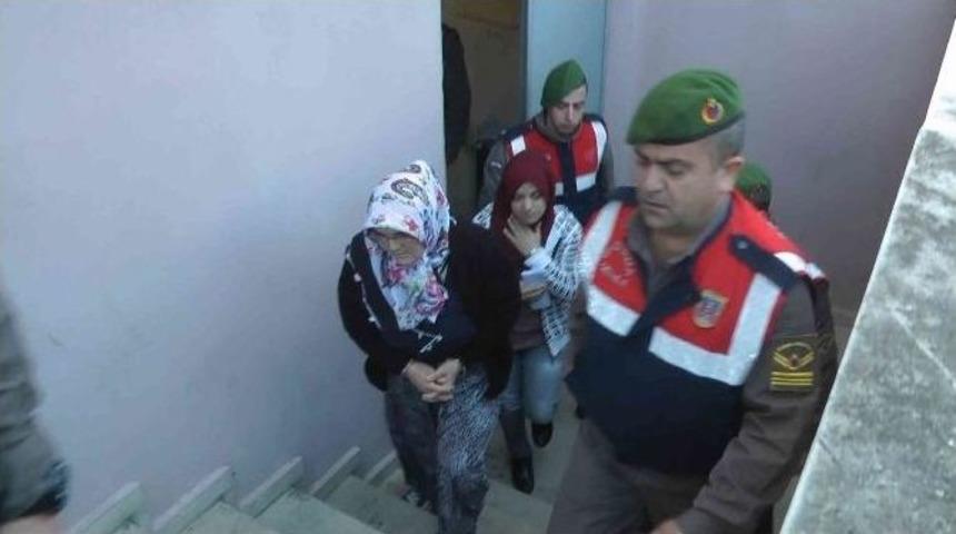 Anne Kıza 20&rsquo;şer Yıl Hapis