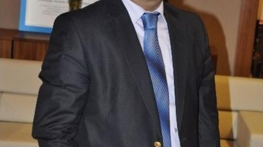 Ekonomi Profes&ouml;r&uuml; Bekmez&rsquo;den Merkez Bankası&rsquo;a Eleştiri