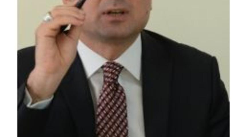 Hikmet Eren&rsquo;den &rsquo;hocalı Katliamı&rsquo; Mesajı