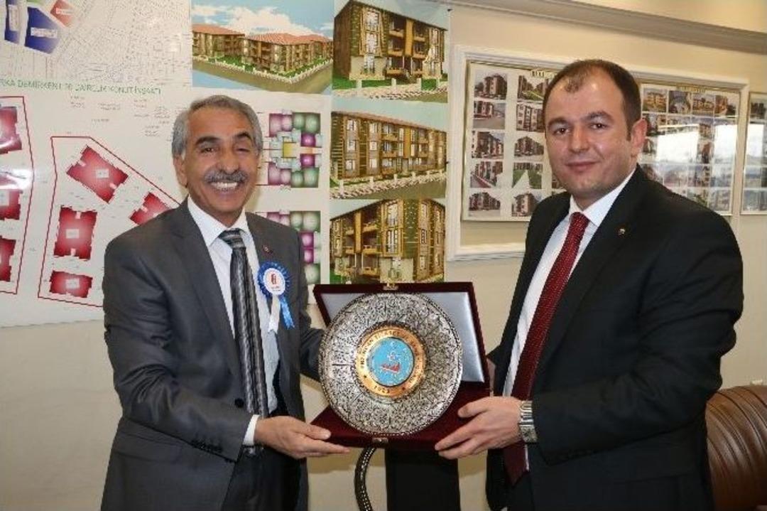 Erzincan Tso Ve Defterdarlıkdan Vergi Rekortmenlerine Ziyaret