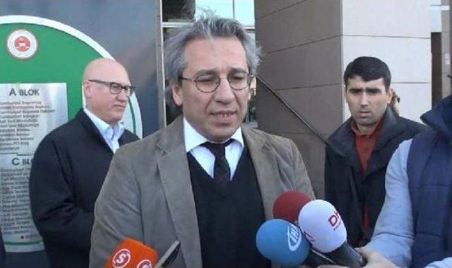 Gazeteci Can Dündar Adliyede: Biz Mesleğimizi Yapıyoruz