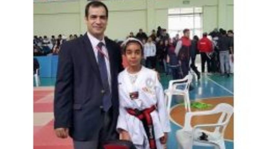 Yavuzeli İmam Hatip Ortaokulu&rsquo;na Taekwondo Madalyası