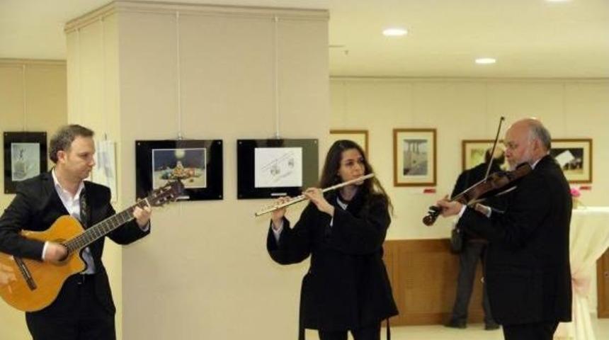 31. Aydın Doğan Uluslararası Karikat&uuml;r Yarışması Sergisi Kartal'da A&ccedil;ıldı