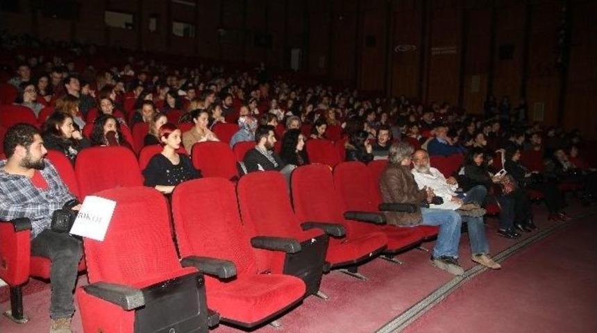 Tiyatroculardan &lsquo;&rsquo;&ouml;zgecan&rsquo;lar &Ouml;lmesin&rsquo;&rsquo; Programı