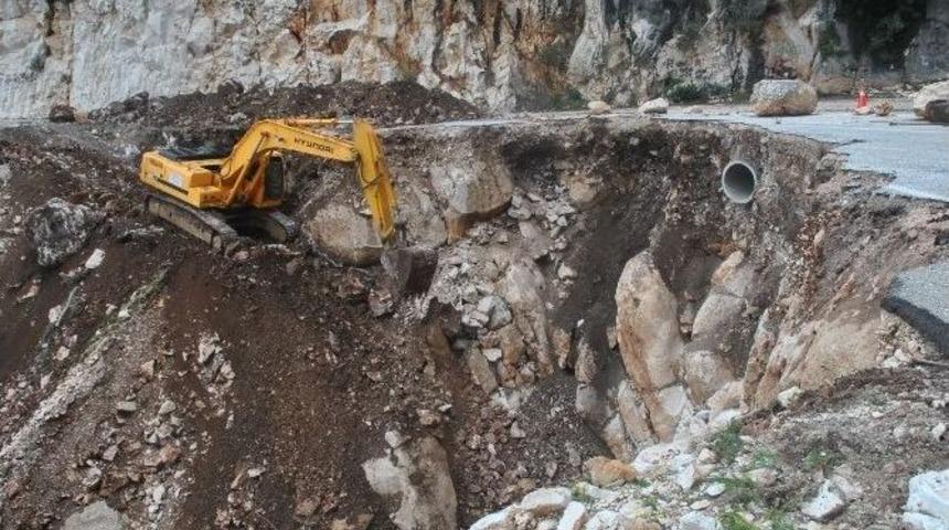 Demre&rsquo;de Selin Yaraları Sarılmaya Devam Ediyor