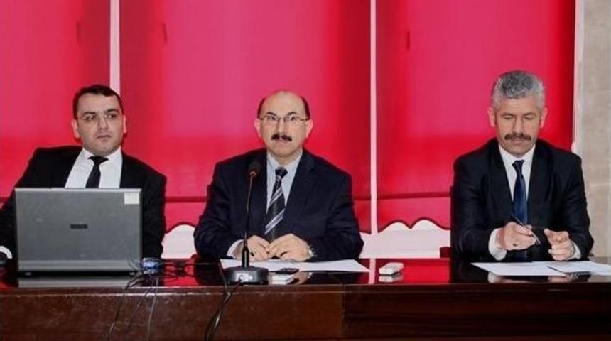 Sungurlu&rsquo;da Okul M&uuml;d&uuml;rleri Toplandı