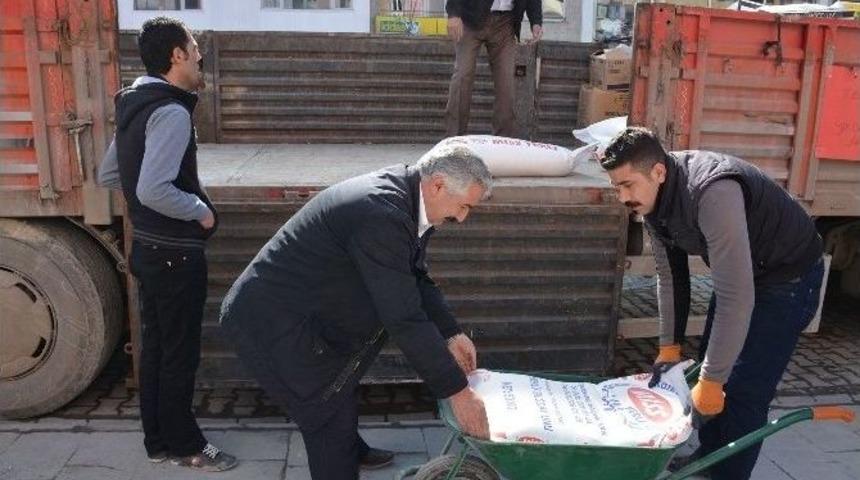 Hakkari&rsquo;de Kobani İ&ccedil;in Acil Yardım &Ccedil;ağrısı