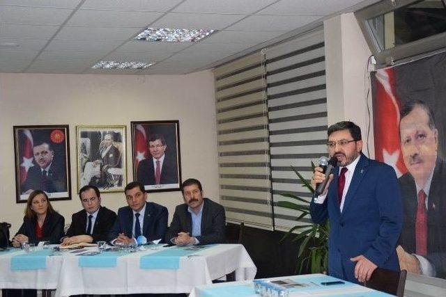 Balıkesir Siyasetinin Kalbi Sındırgı’da Attı