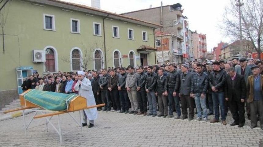 Chp Hisarcık Eski İl&ccedil;e Başkanı Faruk Şahan Toprağa Verildi
