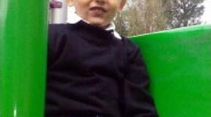 'kum D&ouml;k&uuml;yor' Dediler, Beynindeki T&uuml;m&ouml;rden &Ouml;ld&uuml;" Iddiası