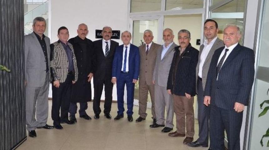 Askf Y&ouml;netimi Başkan &Ouml;zt&uuml;rk&rsquo;&uuml; Ziyaret Etti