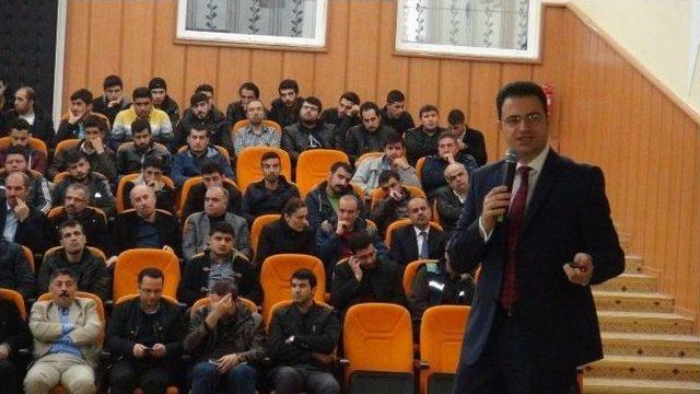 Akın, ’enerji Kaynakları Ve Potansiyeli’ Seminerine Katıldı