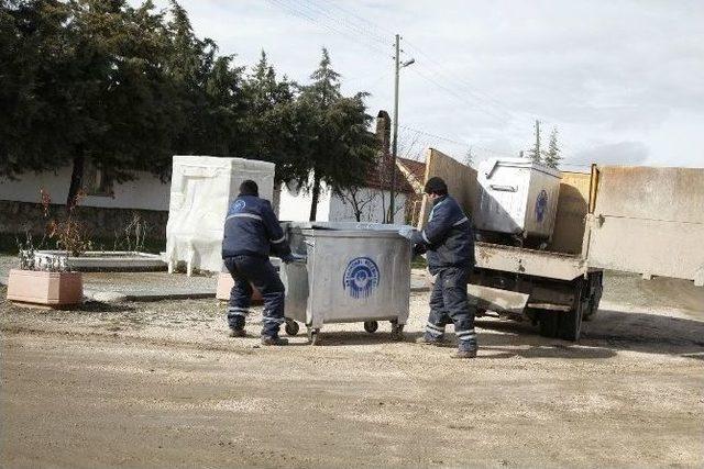 Odunpazarı’nda Çöp Konteynerleri Yenileniyor