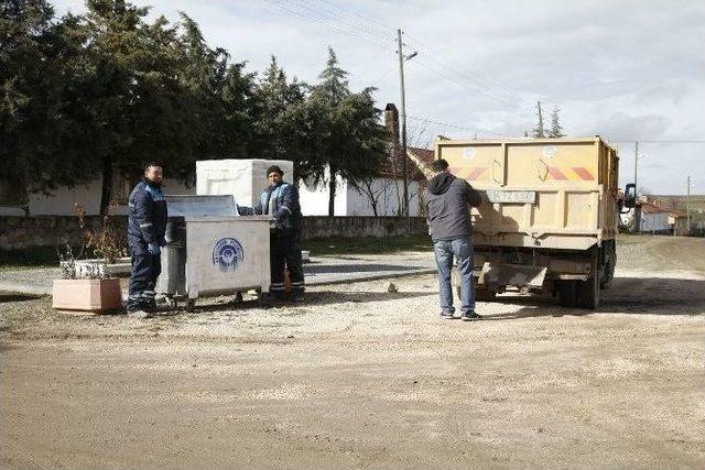 Odunpazarı’nda Çöp Konteynerleri Yenileniyor