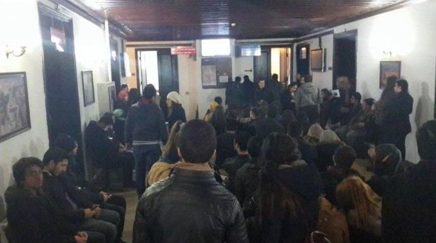 Bolu&rsquo;da &Ouml;ğrencilerin İkametgah Kuyruğu