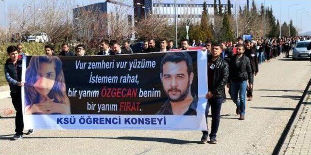 Kahramanmaraş'ta Üniversiteliler Özgecan Ve Fırat Için Yürüdü