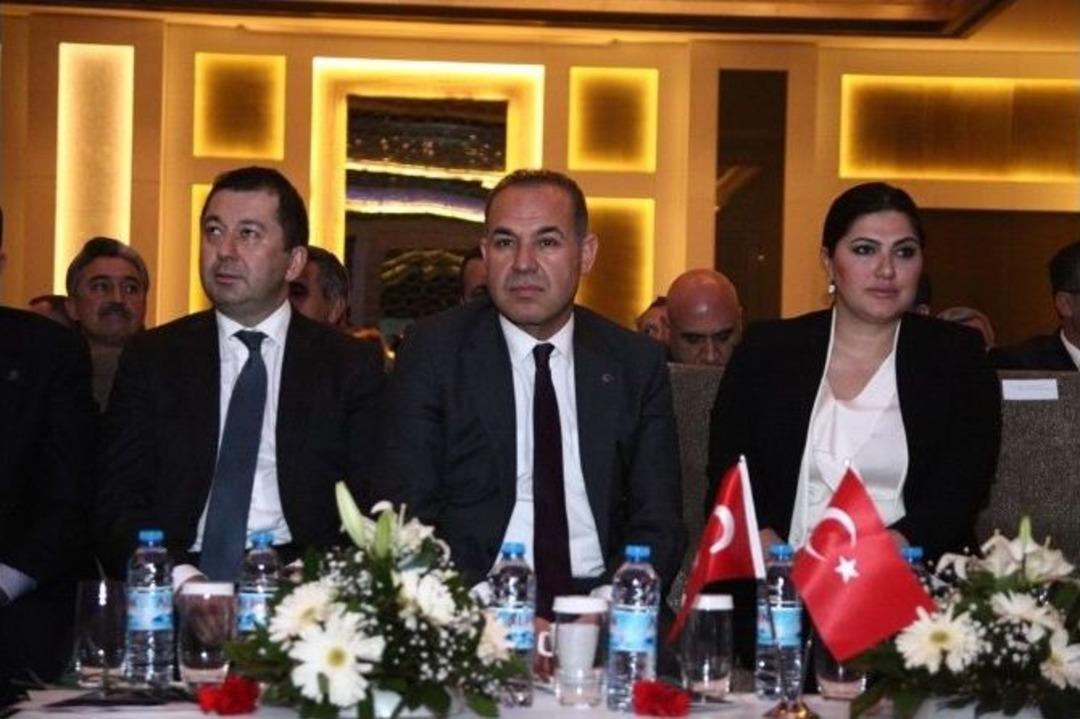 Modern Şehircilik Ve Kentsel D&ouml;n&uuml;ş&uuml;m Zirvesi