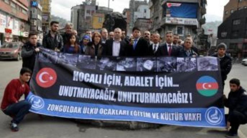 Hocalı Katliamında &Ouml;lenler Zonguldak'ta Anıldı