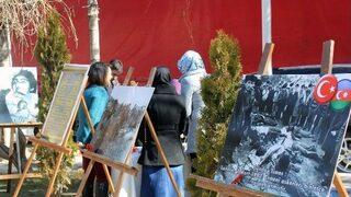 Gümüşhane’de Hocalı Katliamının Yıldönümünde Fotoğraf Sergisi Açıldı