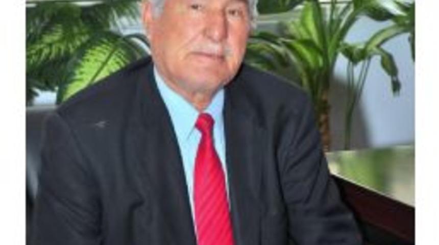 Taksisinde Unutulan Para Dolu &Ccedil;antayı Sahibine Teslim Etti