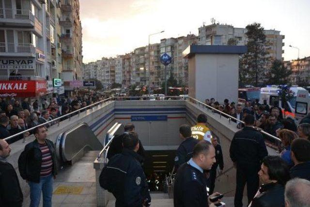 Metro'da Merdiven Kazası