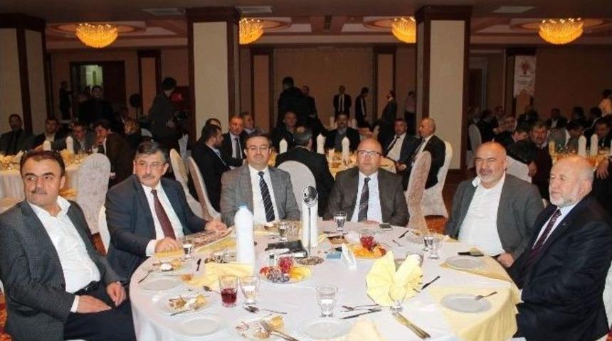 Ak Parti Afyonkarahisar&rsquo;da Aday Adayları İle Bir Araya Geldi