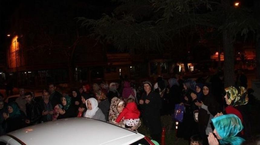 Abdullah Mert Umrecilerden Adaylığı İ&ccedil;in Dua İstedi