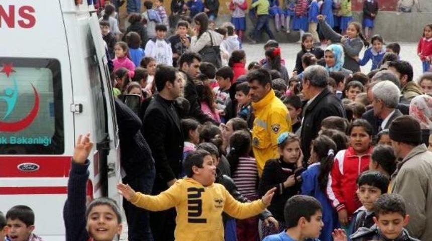 Şanlıurfa'da 46 &Ouml;ğrenci Zehirlendi