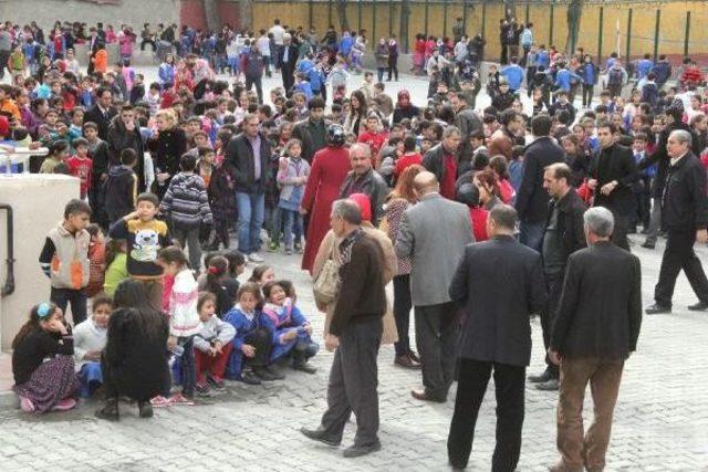 Şanlıurfa'da 46 Öğrenci Zehirlendi