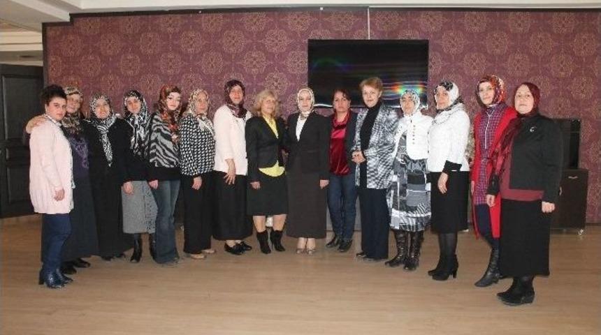 Mhp, Erzurum Kadın Kolları&rsquo;na &lsquo;g&uuml;ven&rsquo;ecek