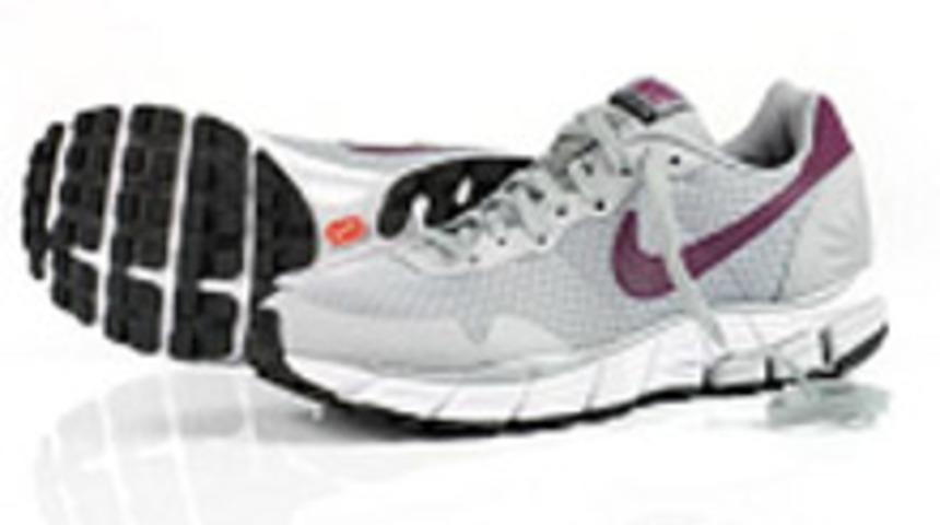 NikeWomen Air Pegasus Serisi