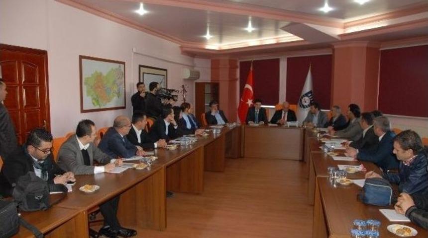 &Ccedil;alışkan: "bakanımız Karaman&rsquo;dan Aday"