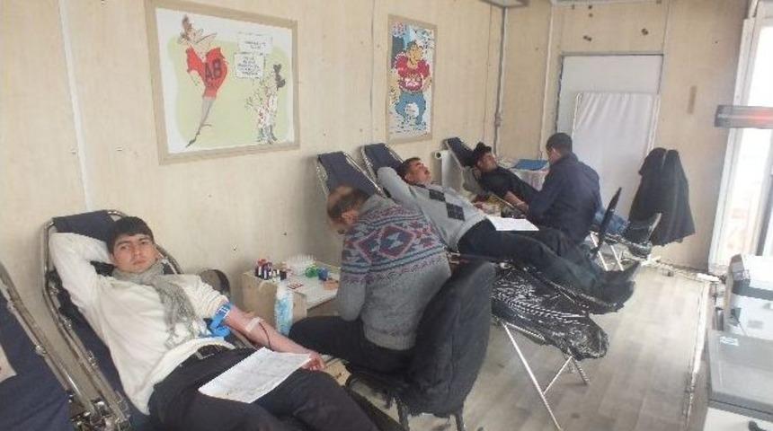 Malazgirt&rsquo;te Kan Bağışı Kampanyası