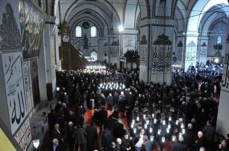 Ahmedinejad’a Bursa’da Sevgi Seli G2