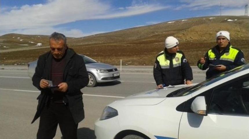 Trafik Ekiplerinden Emniyet Kemeri Kontrol&uuml;