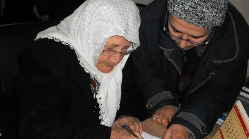 Res&rsquo;lere Karşı İlk Yurttaş Davası A&ccedil;ıldı