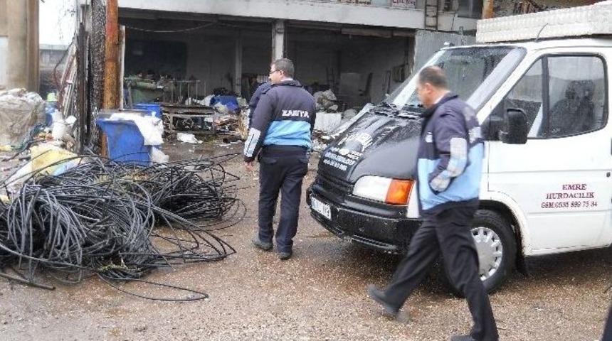 Kumluca&rsquo;da Sanayi Sitesi&rsquo;ndeki Hurdacılara Kapatma Kararı &Ccedil;ıktı