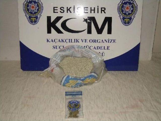 Eskişehir'de Uyuşturucu Operasyonu: 4 Gözaltı
