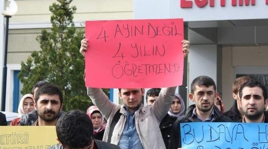 Dikab &Ouml;ğrencileri: &ldquo;28 Şubat &Uuml;r&uuml;n&uuml; Değil, Mağduruyuz&rdquo;