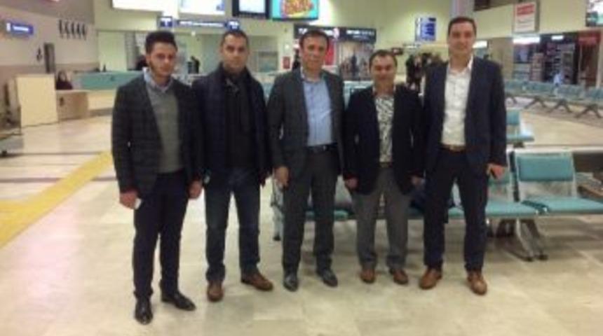 Gen&ccedil;: &ldquo;en &Ouml;nemli Mesele Yeni Anayasa&rdquo;