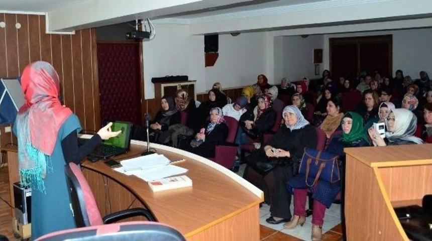 K&uuml;tahya&rsquo;da &rsquo;şifayı İ&ccedil;inde Ara&rsquo; Konulu Konfarans