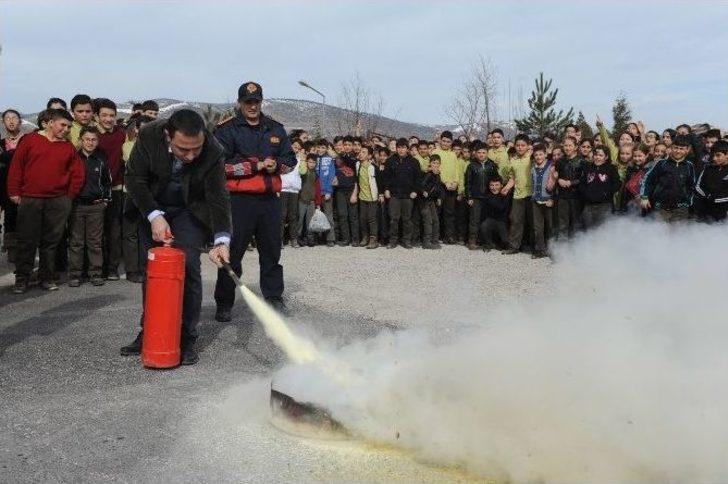 Yavuz Sultan Selim Ortaokulu Öğrencilerine Yangın Eğitimi G2