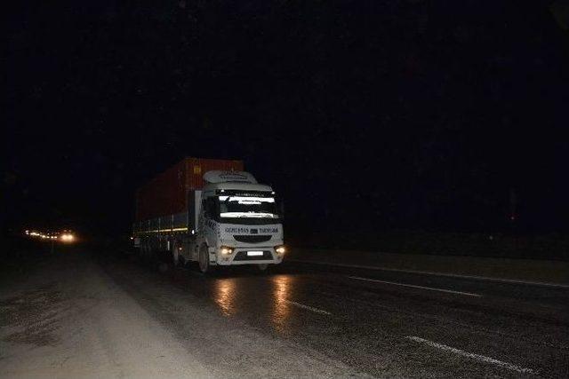 Yoğun Güvenlik Önlemleri Altında Tır Sevkiyatı