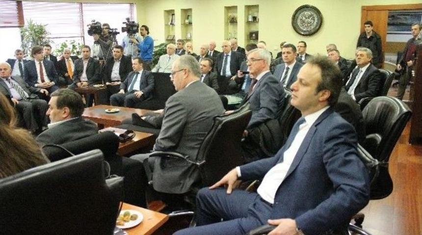 26 Balkan Belediye Başkanı Bayrampaşa&rsquo;da Bir Araya Geldi