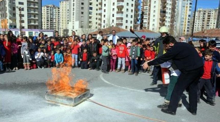 İlkokuldaki Tatbikat, Ger&ccedil;eğini Aratmadı